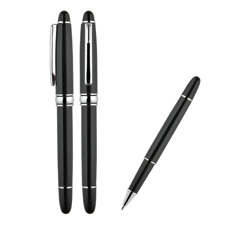  Siyah-Füme MetaRolleKalem Siyah-Silver